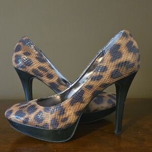 UK Style By French Connection Leopard Print Platform High Heels Size 9